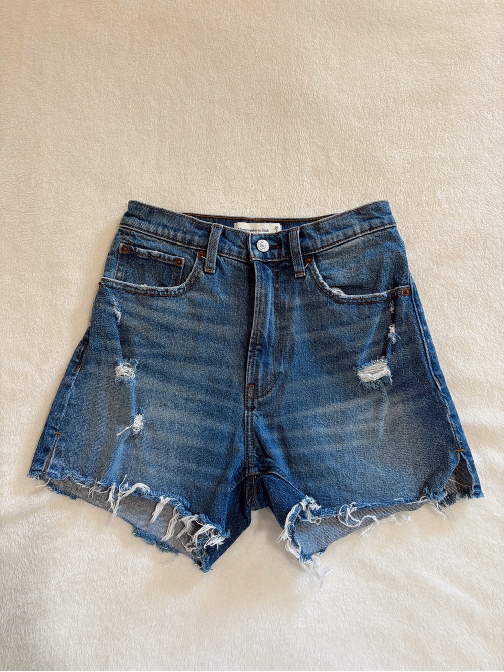 Abercrombie High Rise 4” Shorts